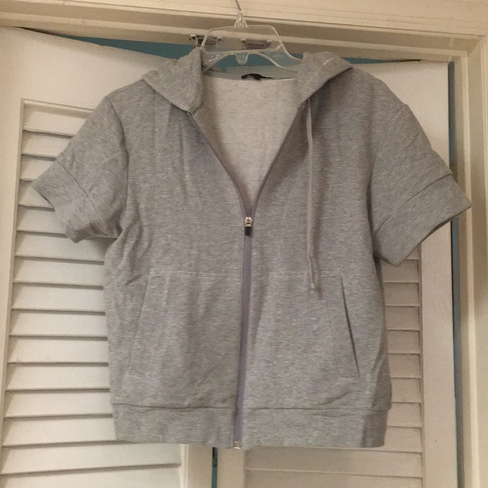 Theory short sleeve sweatshirt